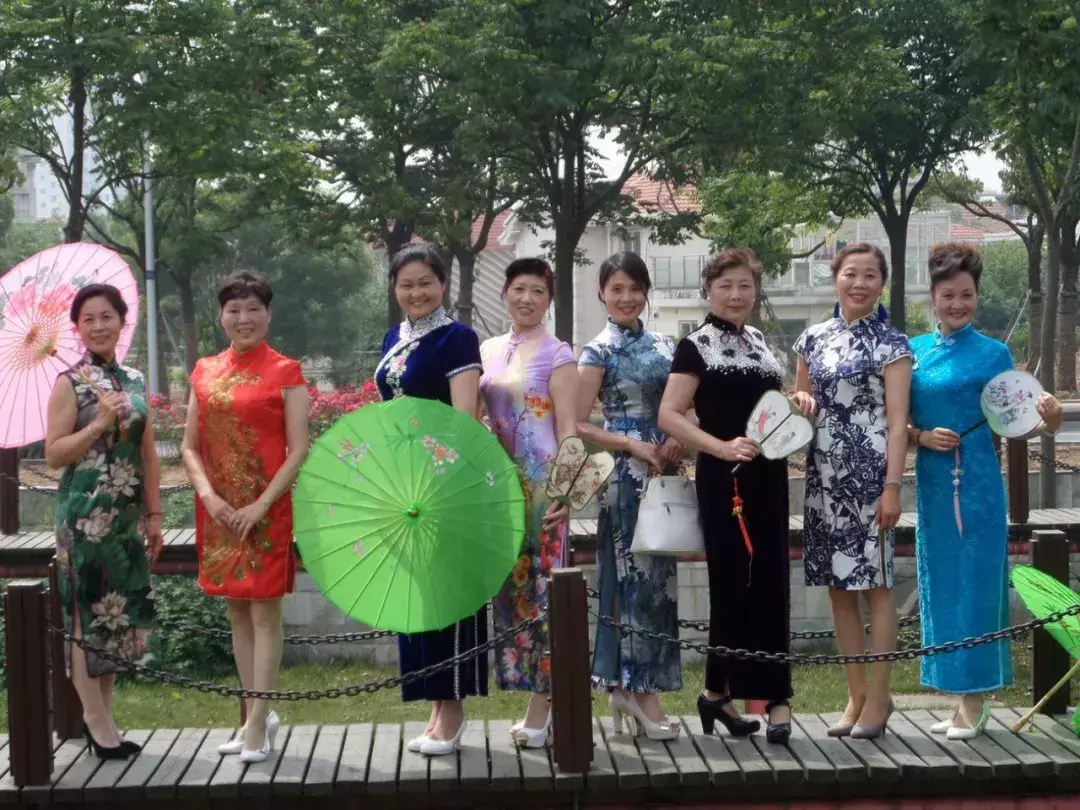 感恩同学的句子（老同学，感谢我的人生能有你！）